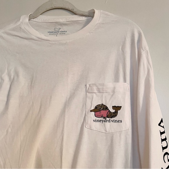 Vineyard Vines white long sleeve shirt - Picture 4 of 11